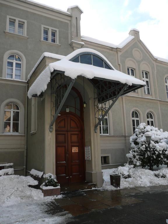 Pension Zur Wartburg 格尔利茨 外观 照片