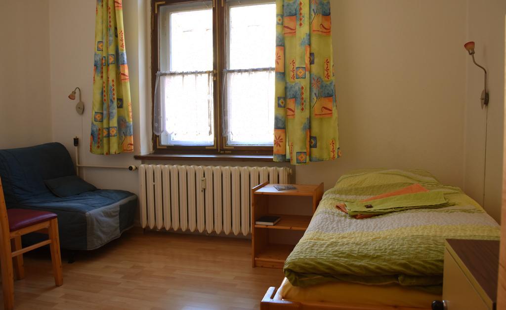 Pension Zur Wartburg 格尔利茨 外观 照片